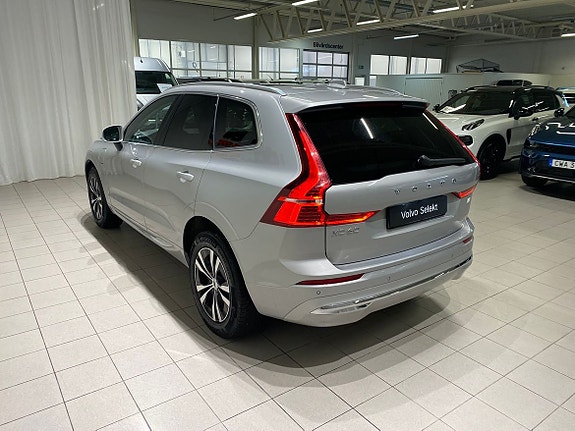 Volvo XC60 3 of 24