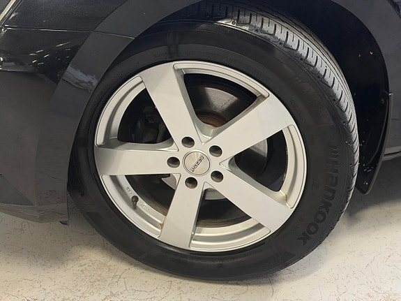 Skoda Superb 18 of 26