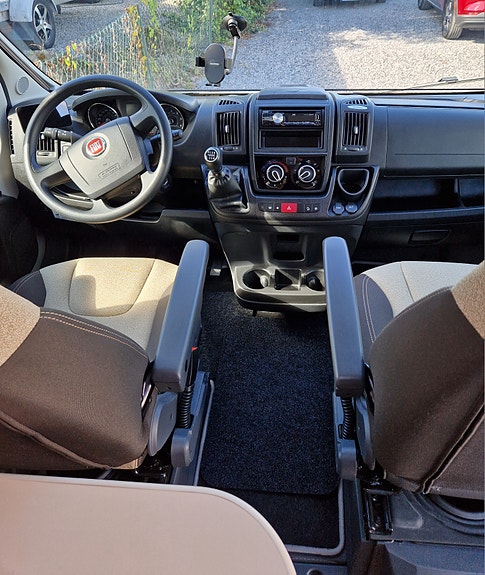 Karmann Mobil Davis 620 Långbädd 13 of 16