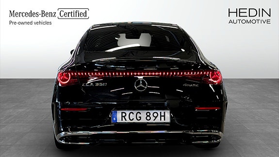 Mercedes-Benz CLA350 7 of 22