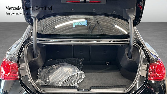 Mercedes-Benz CLA350 10 of 22