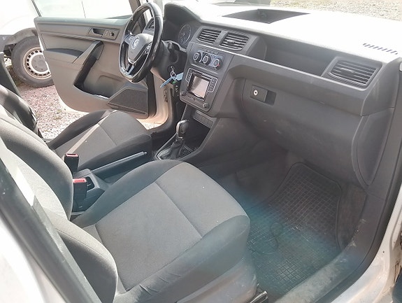 Volkswagen Caddy 12 of 17