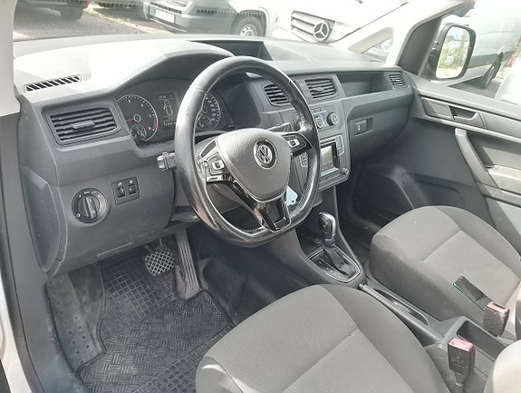 Volkswagen Caddy 11 of 17