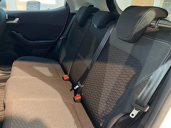 Ford Fiesta 8 of 11