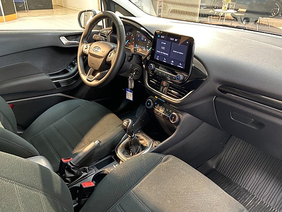 Ford Fiesta 6 of 11