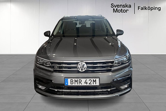 Volkswagen Tiguan Allspace 2 of 17