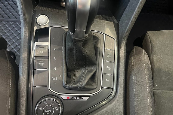 Volkswagen Tiguan Allspace 15 of 17
