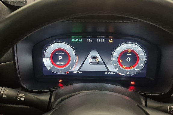 Nissan Juke 16 of 21