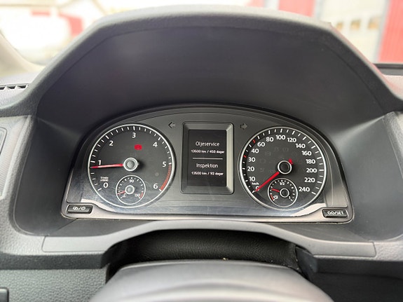 Volkswagen Caddy Maxi 24 of 25
