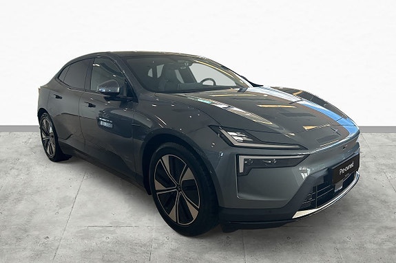 Polestar 4 9 of 30