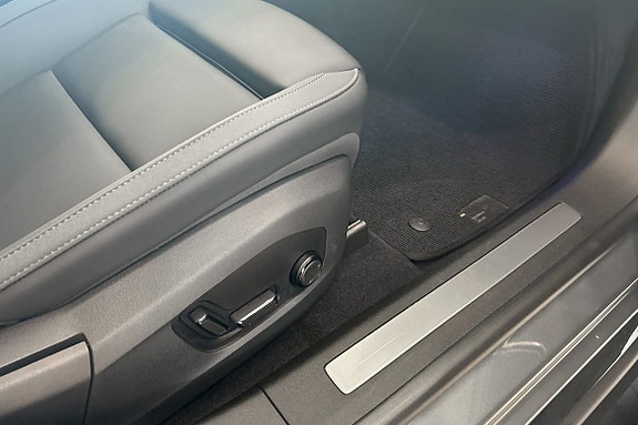 Polestar 4 15 of 30