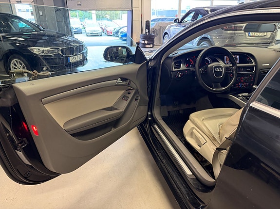 Audi A5 8 of 26