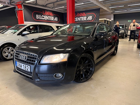 Audi A5 2 of 26