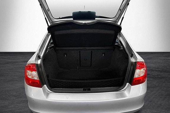Skoda Rapid 18 of 18