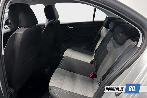 Skoda Rapid 10 of 18
