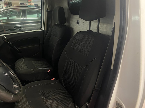 Renault Kangoo Express 9 of 15