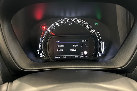 Toyota Aygo X 16 of 21