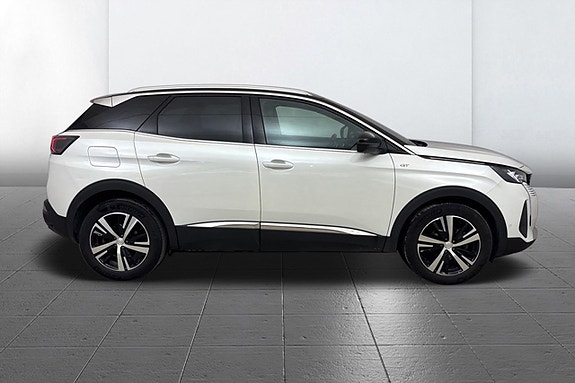 Peugeot 3008 4 of 11