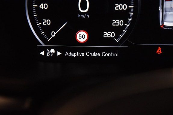 Volvo V60 Cross Country 18 of 25