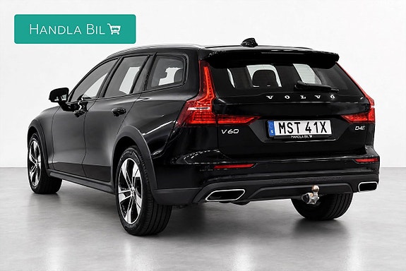 Volvo V60 Cross Country 7 of 25
