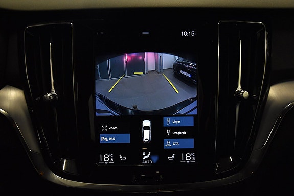 Volvo V60 Cross Country 22 of 25