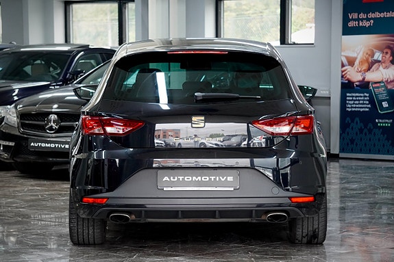 Seat Leon Cupra 2.0 TSI 280 ch BVA / Toit ouvrant / Alcantara / GPS / Sièges chauffants