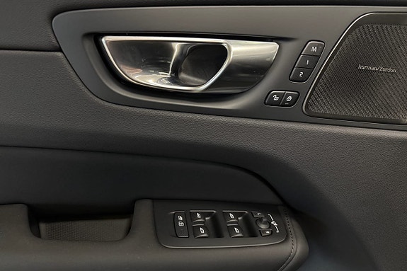 Volvo XC60 27 of 28