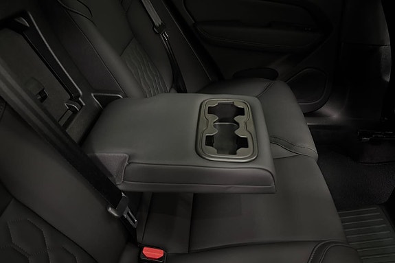 Volvo XC60 21 of 28