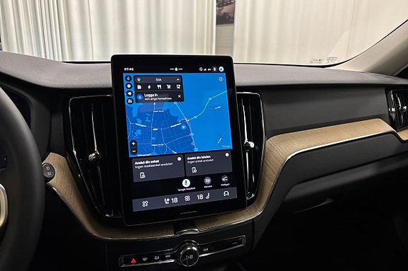 Volvo XC60 17 of 28