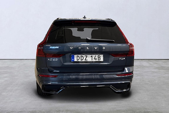 Volvo XC60 5 of 28