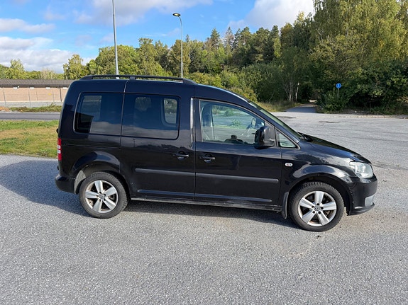 Volkswagen Caddy 5 of 12