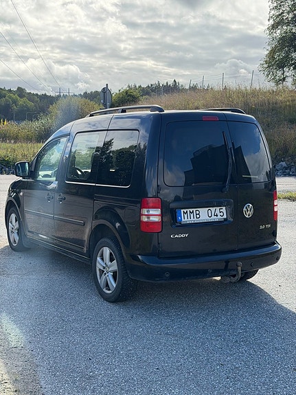 Volkswagen Caddy 8 of 12