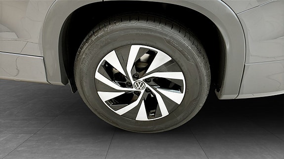 Volkswagen Tayron 6 of 13