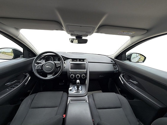 Jaguar E-PACE 9 of 14