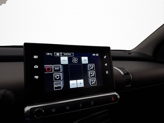 Citroen C4 Cactus 16 of 26