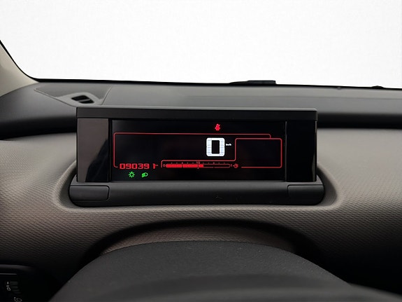 Citroen C4 Cactus 12 of 26