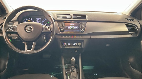 Skoda Fabia 10 of 12