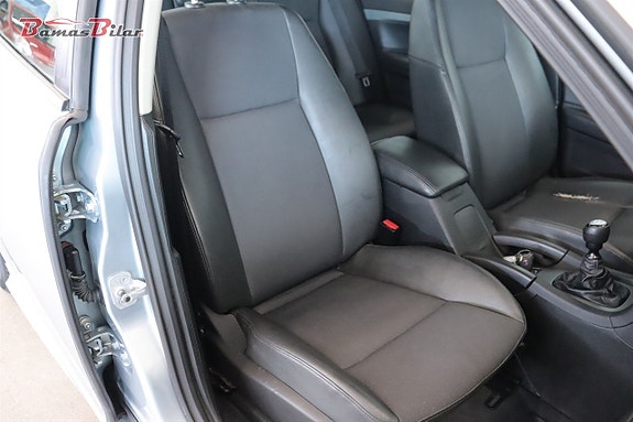 Saab 9-3 12 of 18