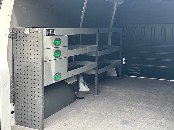 Volkswagen Transporter 14 of 16