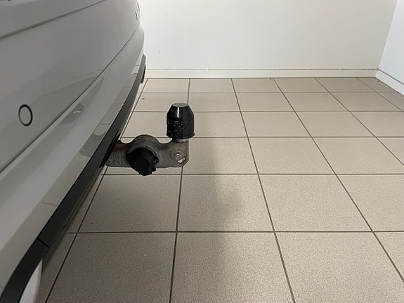 Volvo XC60 3 of 8