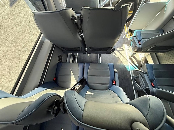 Mercedes-Benz Sprinter 519 cdi 22 platser 9 of 11