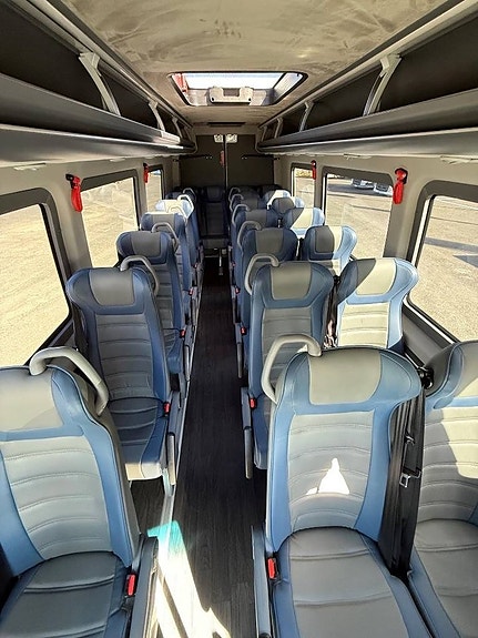 Mercedes-Benz Sprinter 519 cdi 22 platser 7 of 11