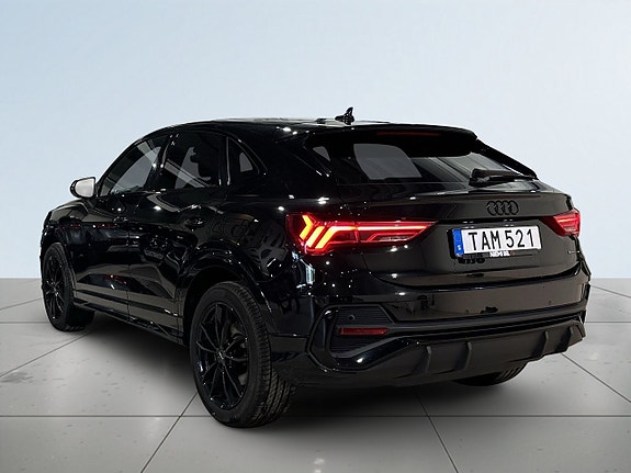 Audi Q3 5 of 25
