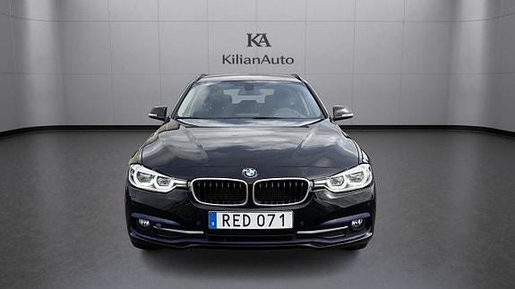 BMW 320d 11 of 25
