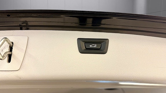 BMW 320d 25 of 25