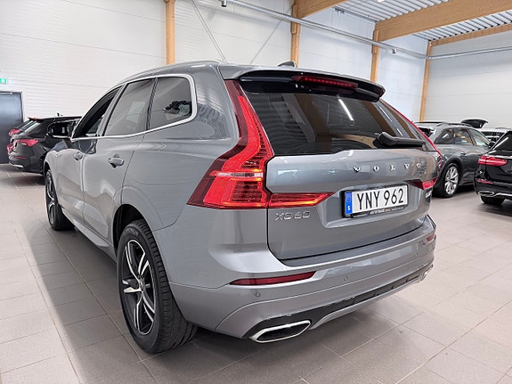 Volvo XC60 12 of 19