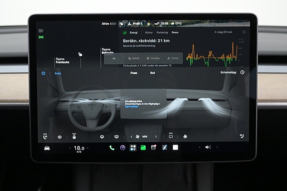 Tesla Model Y 20 of 27