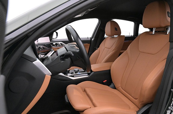 BMW i4 10 of 27