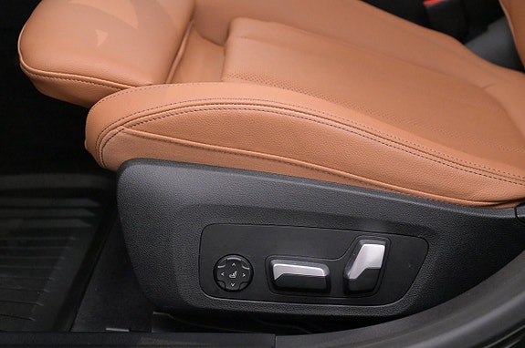 BMW i4 14 of 27