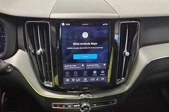 Volvo XC60 15 of 22